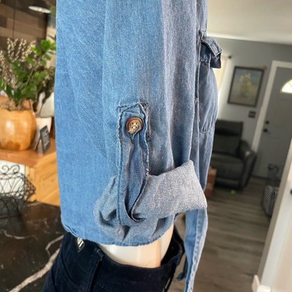 Speed Limit Top Women’s Size Medium - Picture 3 of 5